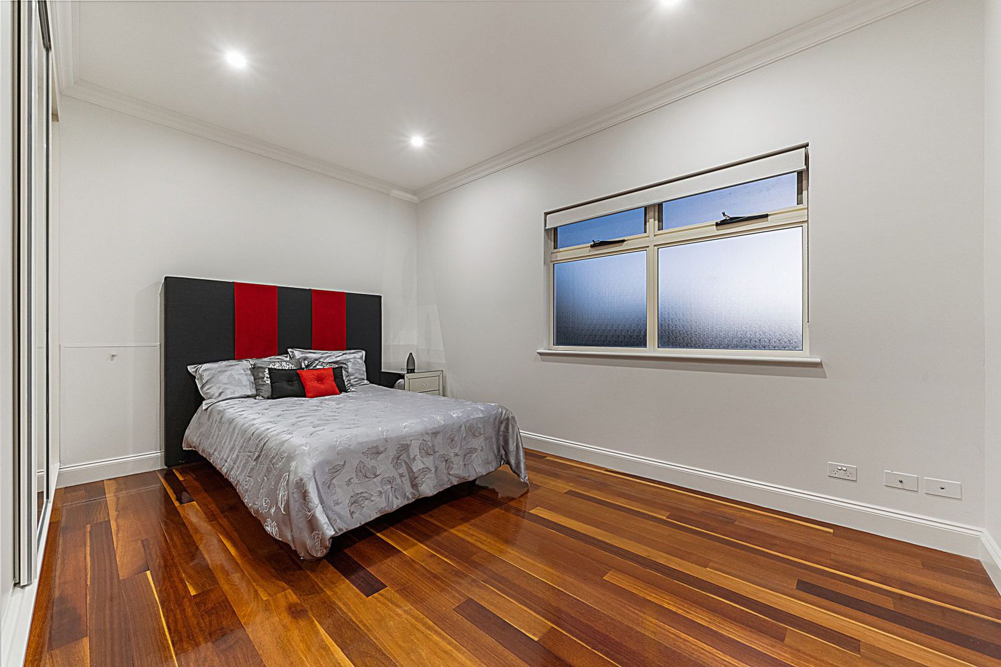 24B Renown Avenue, Tranmere