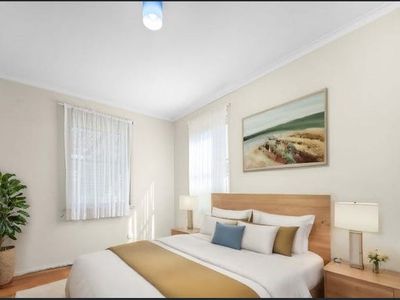 2 Deborah St, Werribee