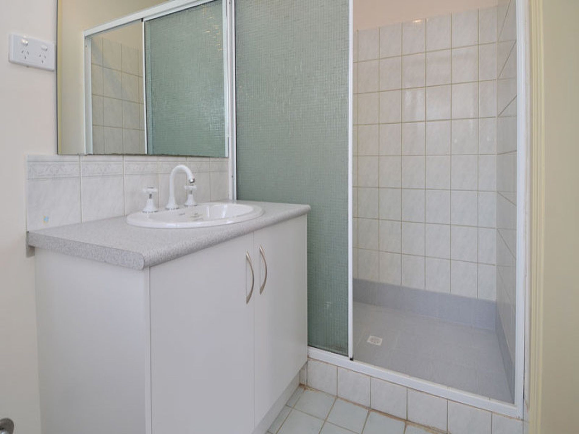 8B Siberia Close, Hannans