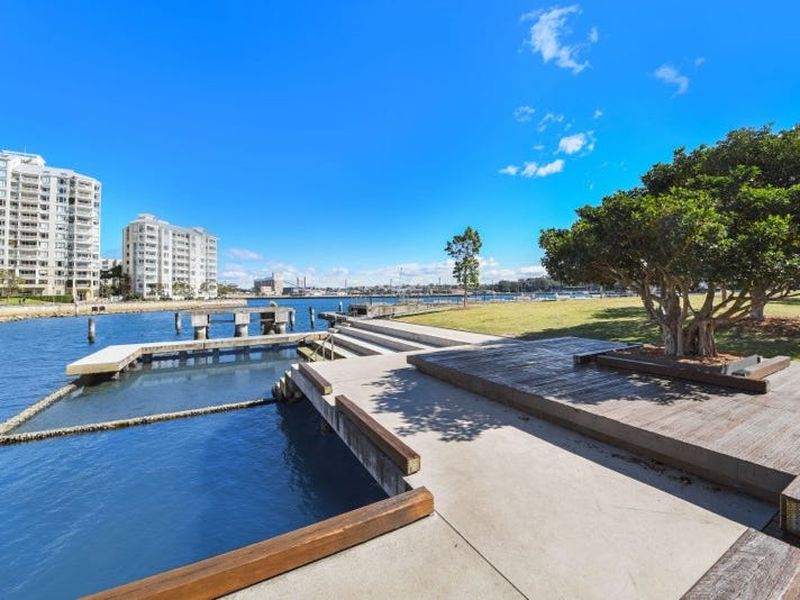 36-42 Refinery Drive, Pyrmont