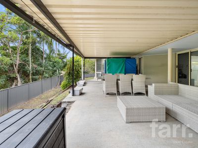 27 Padauk Drive, Nerang