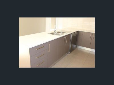 2 / 306 Church Street, Hamlyn Heights