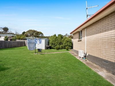 17 Hazelwood Parade, Ravenswood