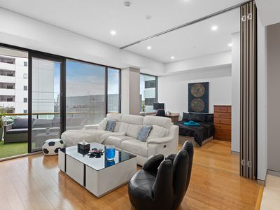 24 / 255 Adelaide Terrace, Perth