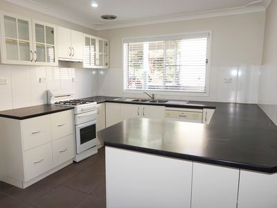 10 ARMSTRONG CRESCENT, Robertson
