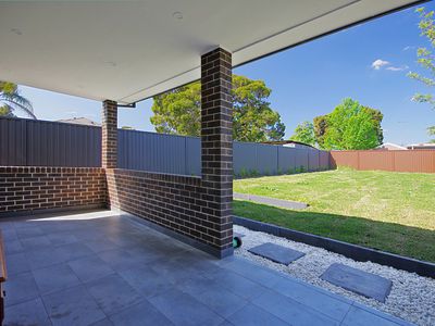 8 Fourth Avenue, Condell Park