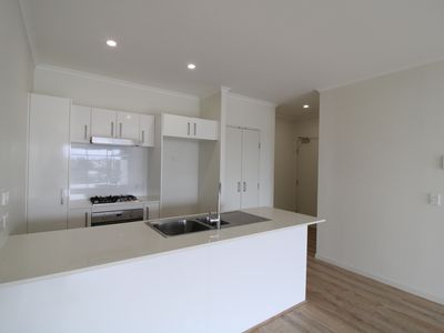 27 / 26 Le Geyt Street, Windsor