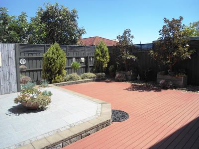 8 Davey Street, East Geelong