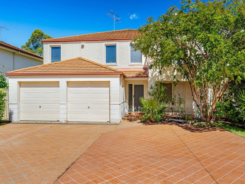 13 Lynton Court, Glenwood