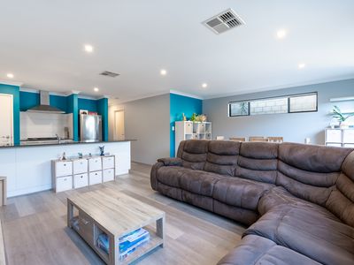 28 Hathaway Street, Baldivis