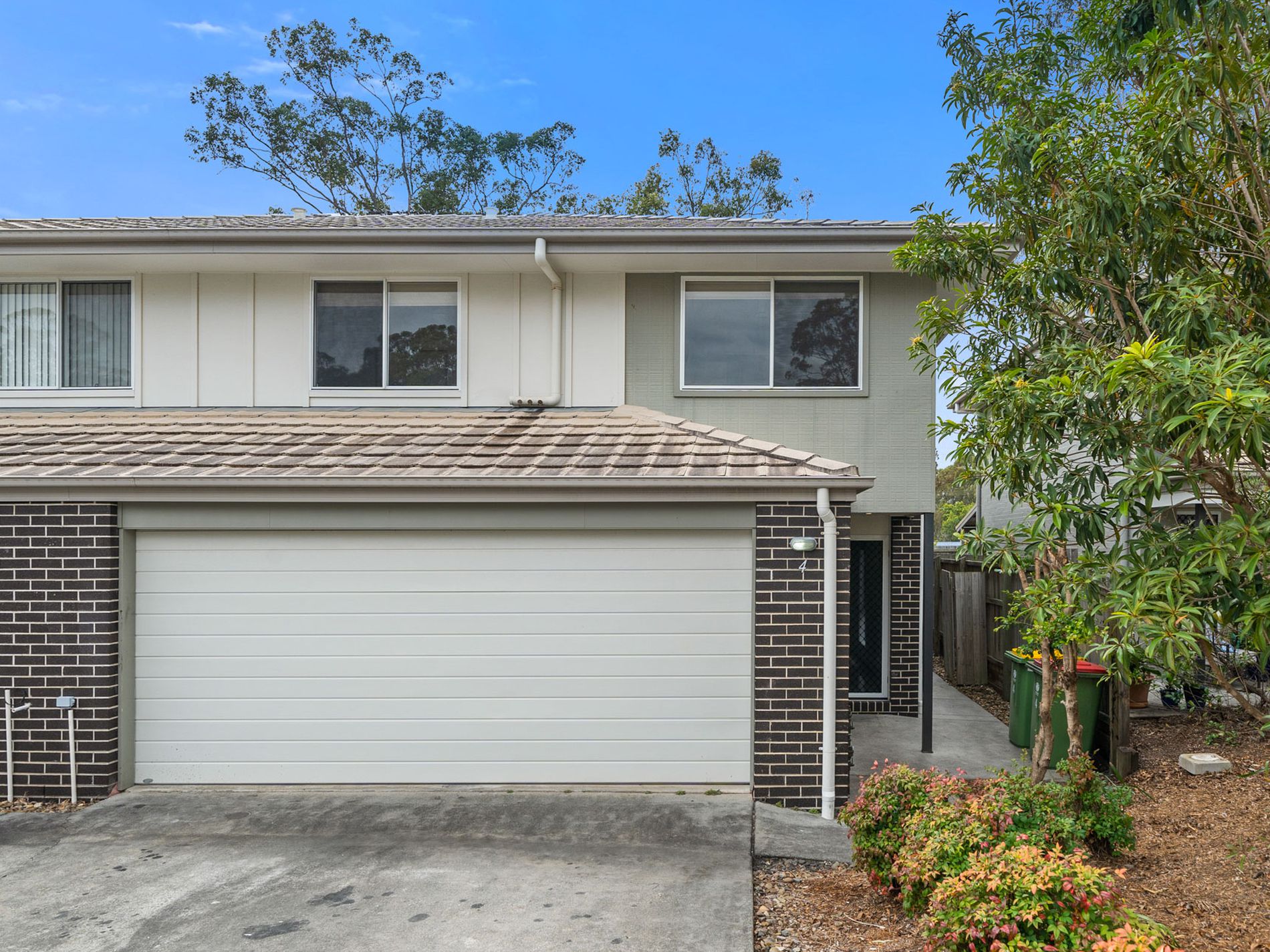 REDLAND BAY RAAS Property Group REDLAND BAY RAAS Property Group