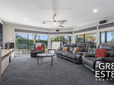 6 Mercy Court, Narre Warren South