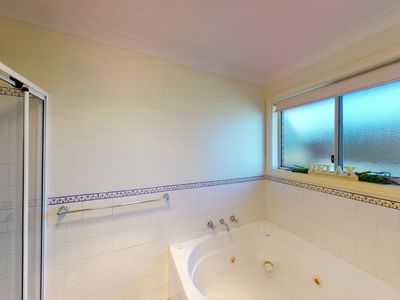 75 Websdale Drive, Dubbo