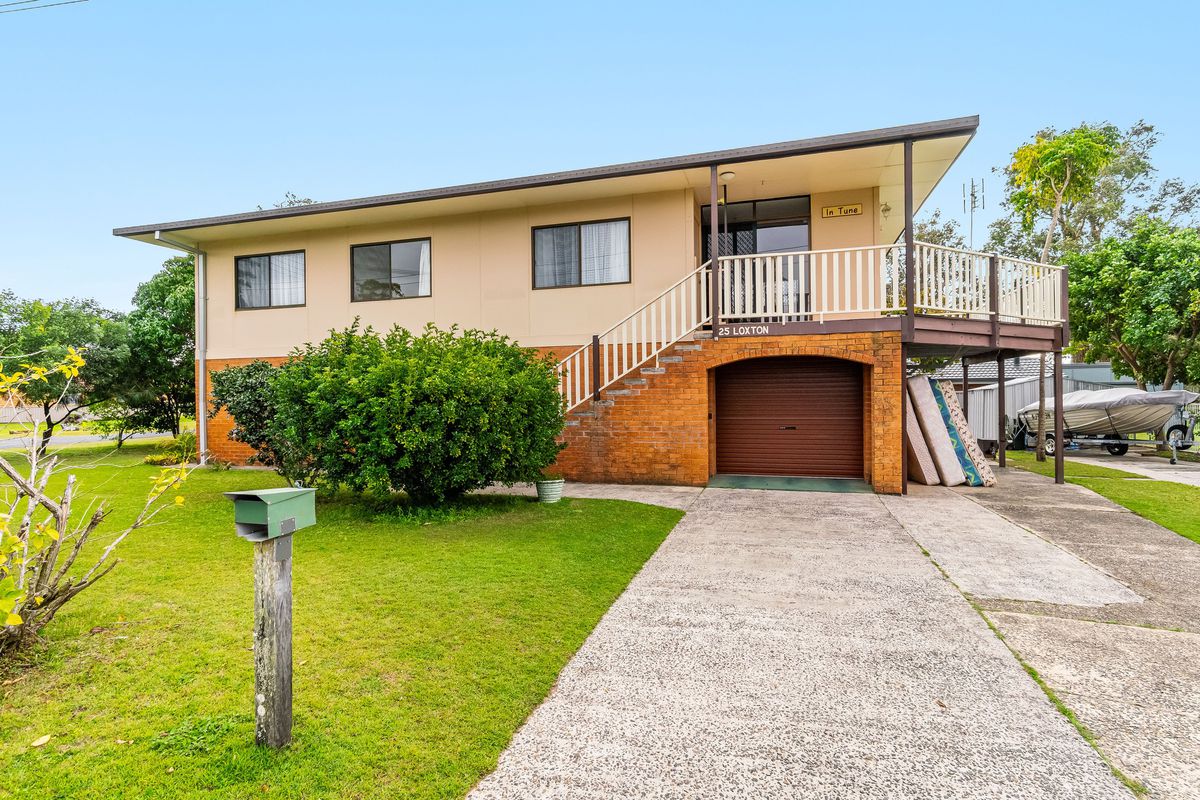 25 Loxton Avenue, Iluka