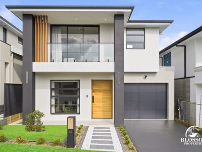 52 Centaurus way, Box Hill