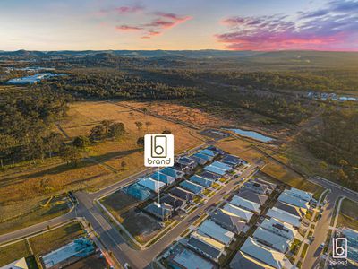 4 Spoonbill Avenue, Warnervale