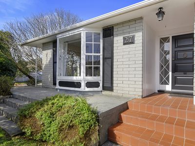 27 Sunbrae Drive, Silverstream