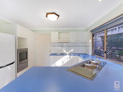 8 North Barrington Road, Woongarrah