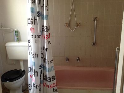 4 / 24 Addison Avenue, Lake Illawarra