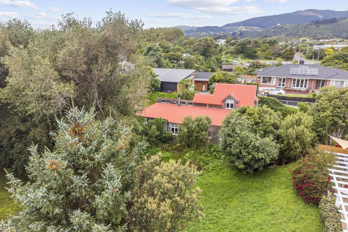 186 Rosetta Road, Raumati South