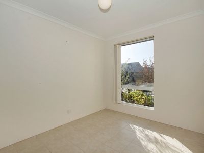 11 Cochrane Loop, Aveley