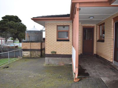 6 HART STREET, Millicent