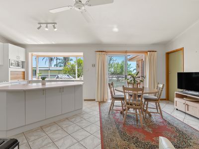 4 Chaucer Place, Ulladulla