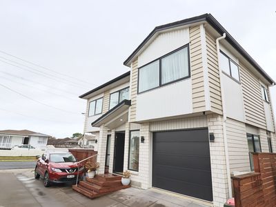 20 James Street, Mangere East