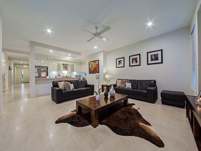 1 Hillcrest Street, Rochedale