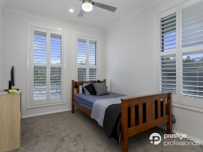 2 Silverleaf Lane, Moorebank