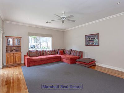 2 James Spiers Drive, Wanneroo