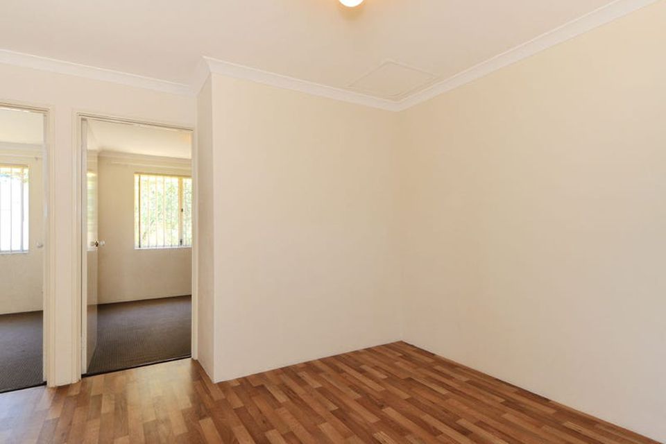 15 Edgecumbe Terrace , Baldivis