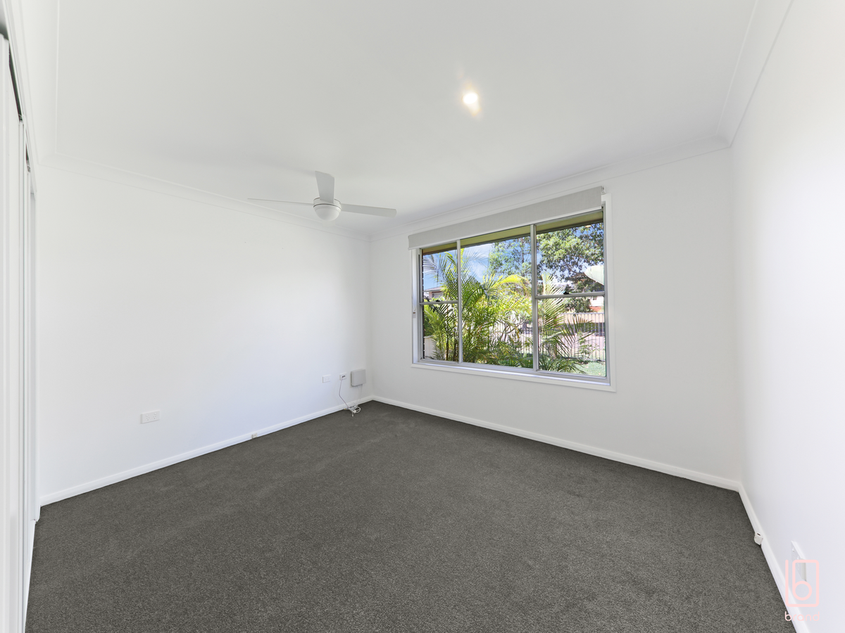 18 Nicholson Crescent, Toukley