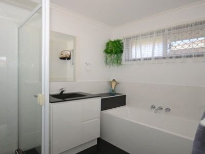3 King Arthur Court, Urangan