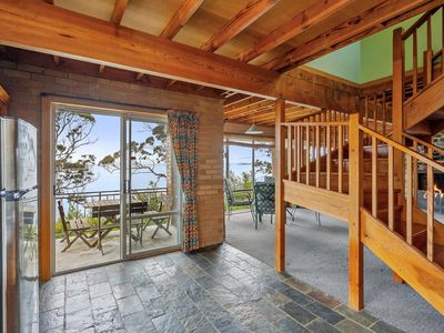 5190 Channel Highway, Gordon