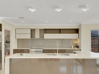 5 Fordham Road, Point Cook