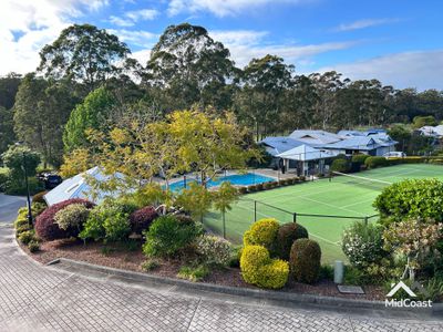 24 / 17 The Boulevard, Tallwoods Village
