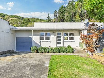 4 / 106 Grove Street, The Wood