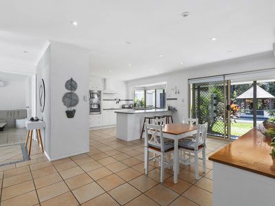 18 Harlow Crescent, Tewantin