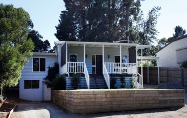 4 Lenne Road, Beaconsfield Upper