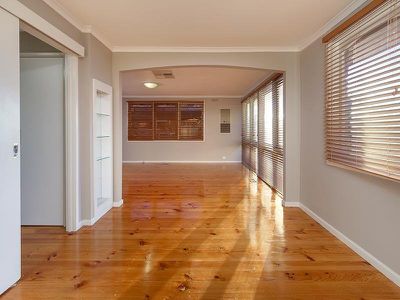 4 REX COURT, Wodonga