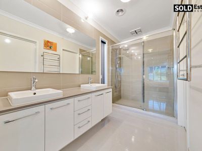 108 Linsell Boulevard, Cranbourne East