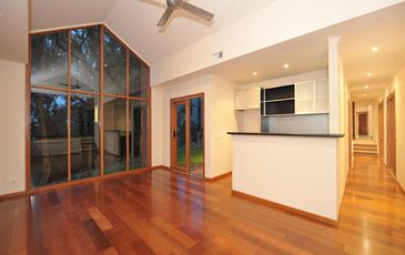 20 Keith Parade, Beaconsfield