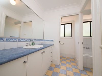 1 Tulloch Place, Dubbo