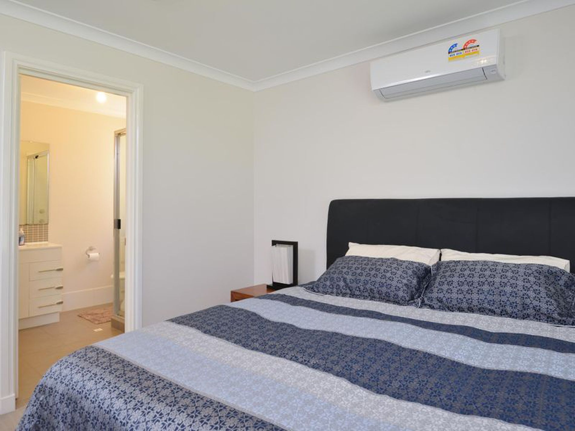 32 Wingate Street, Somerville