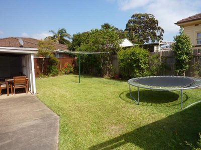 61 Mountview Ave, Beverly Hills