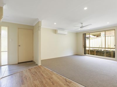 11 Lonsdale Close, Lake Haven