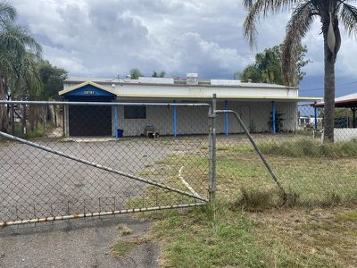 6 Knowles Street, Nanango