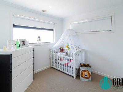 5 Regatta Drive, Craigieburn