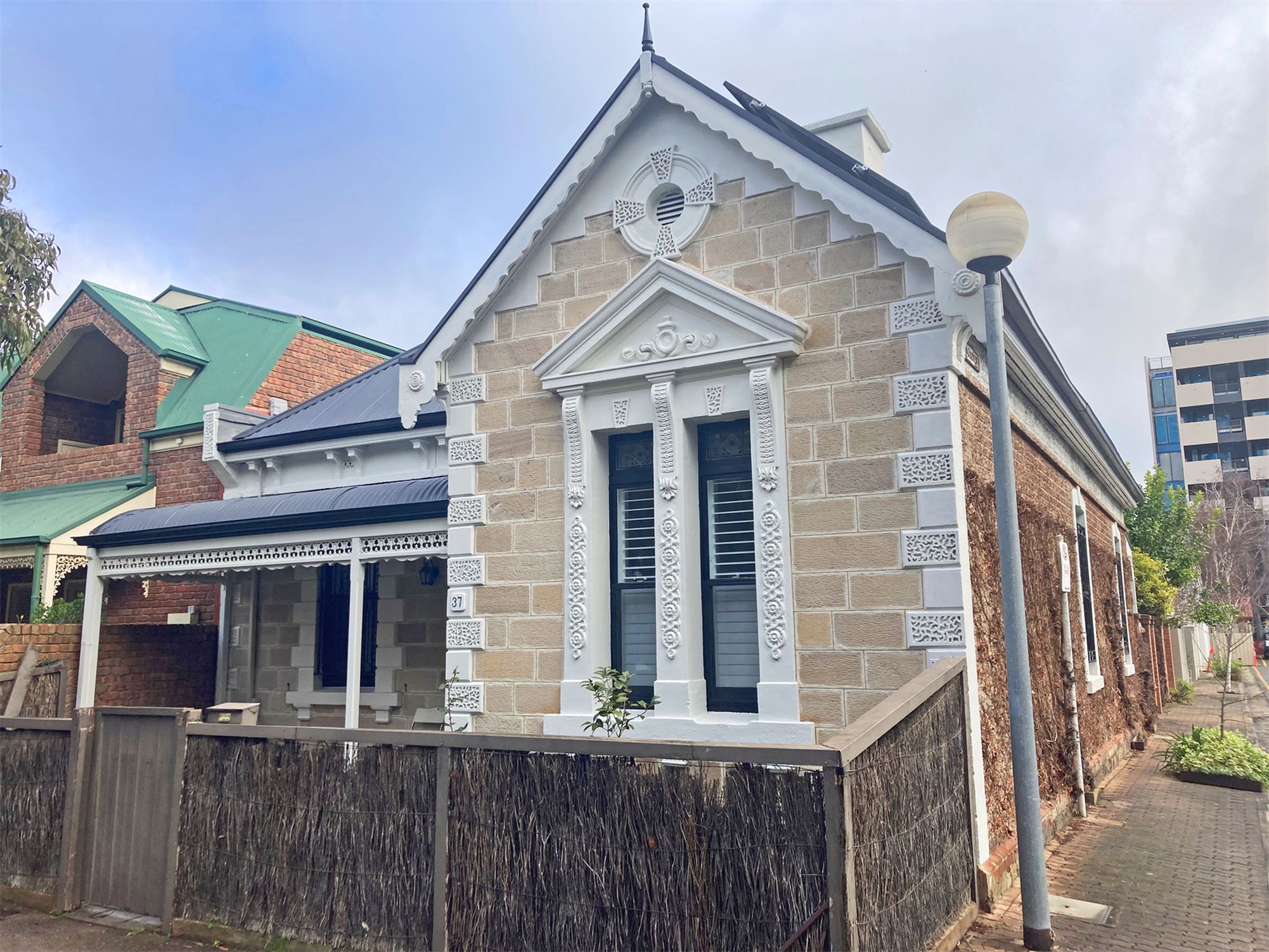 37 MacKinnon Parade, North Adelaide
